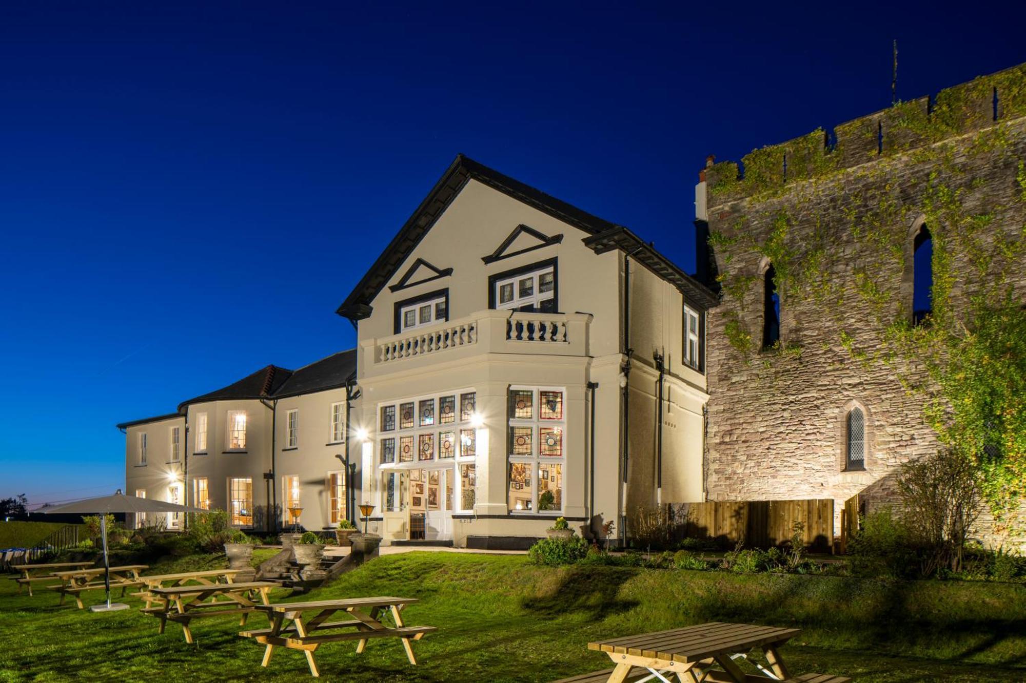 The Castle Of Brecon Hotel, Brecon, Powys المظهر الخارجي الصورة
