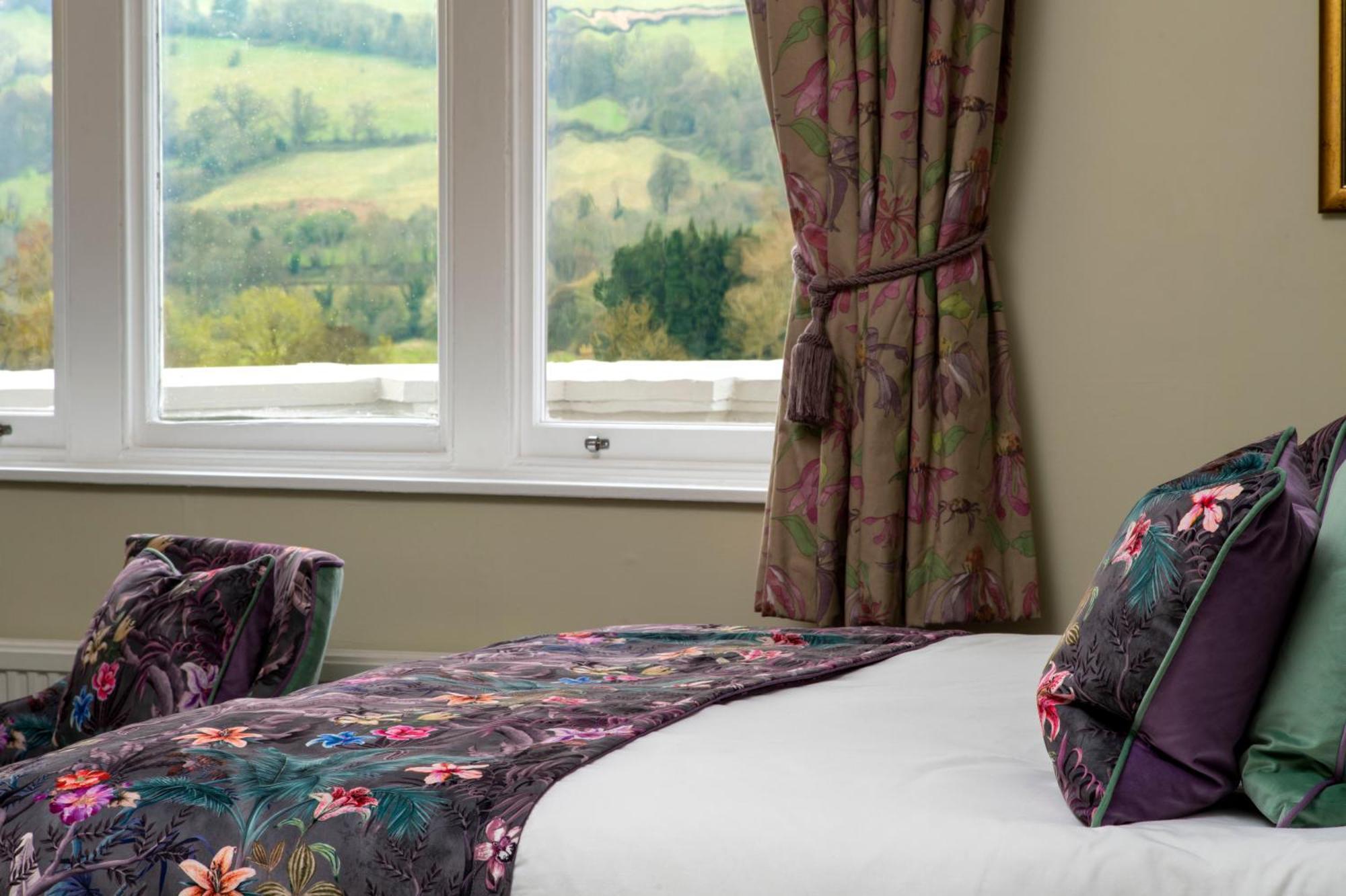 The Castle Of Brecon Hotel, Brecon, Powys المظهر الخارجي الصورة